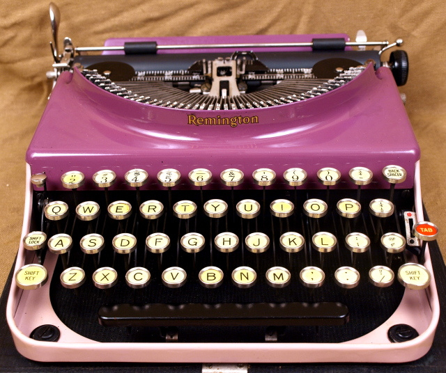 Vintage Typewriter Shoppe 11